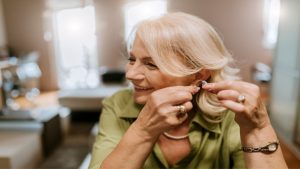 Read more about the article Benefits of Using Aids: How Hearing Aids Can Improve Quality of Life